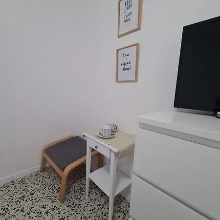 Eeb Private Privada En Piso Compartido منزل للإقامة